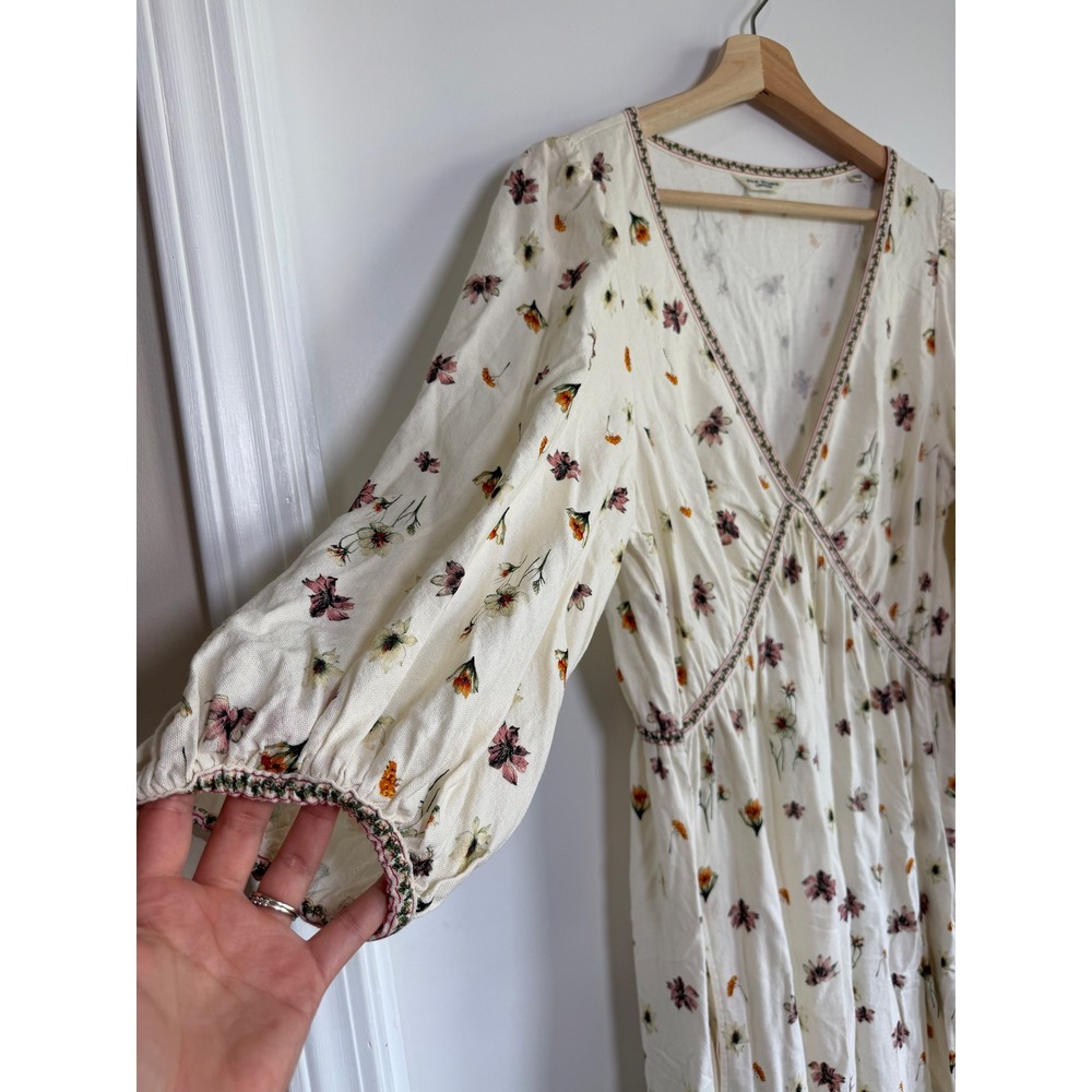 Max Studio London Floral Maxi Dress Cream Embroidered V-Neck Balloon Sleeve - Picture 2 of 10